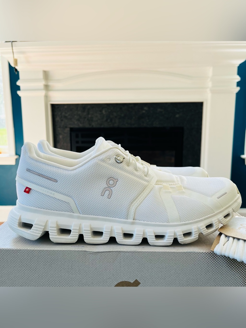 Sz 10 On Cloud 6 Women's Running Shoes All White 3WF10061200